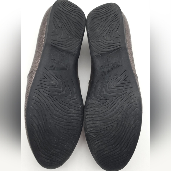 Dansko Larisa Women's Metallic Pewter Slip On Flats Size 7.5-8 EU 38 - Picture 9 of 9
